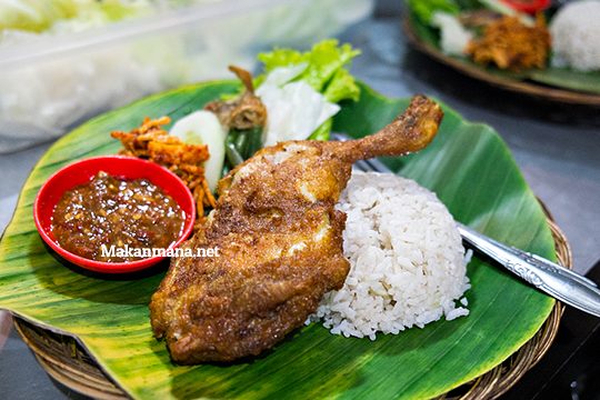 ayam penyet terbaik di beaufort