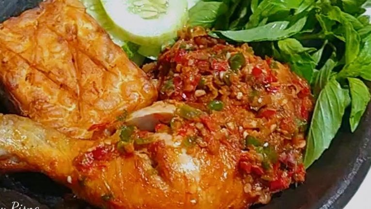 ayam penyet terbaik di daerah kota tinggi