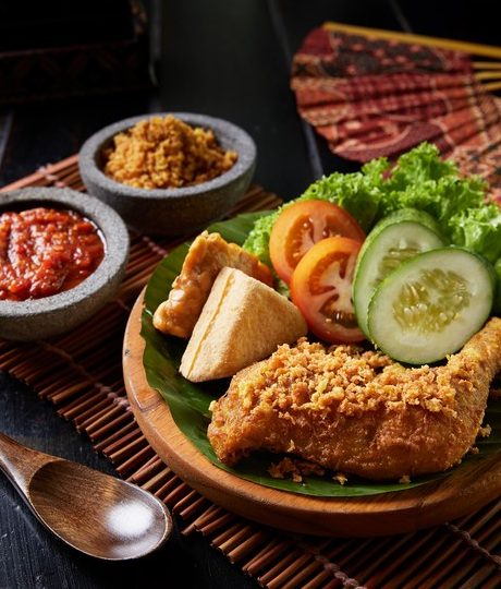 ayam penyet terbaik di parit buntar