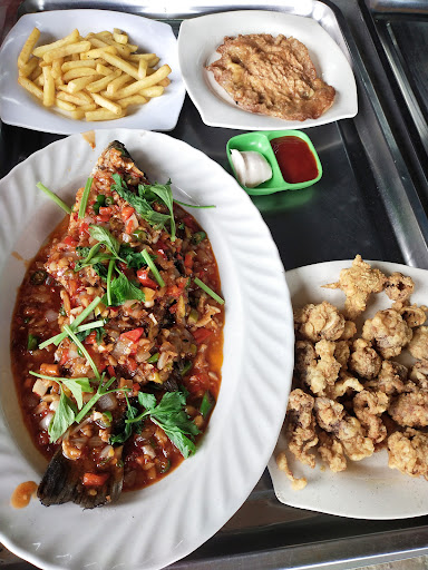 Faathirah Tomyam & Seafood