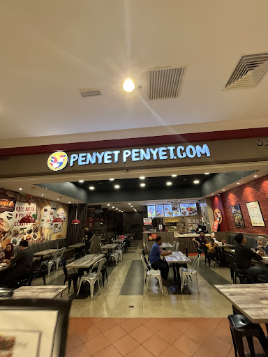 PENYETPENYET AEON KOTA BHARU