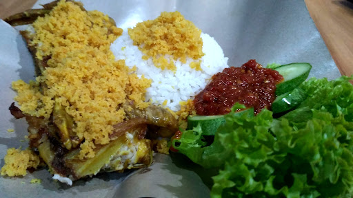 Ayam Penyet Pasundan