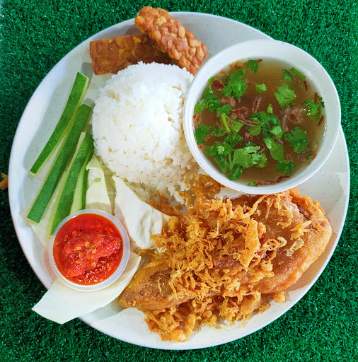 Restoran Selera TTQ(Ayam Penyet TTQ)