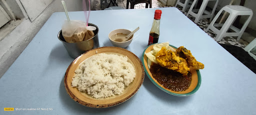 Ayam Penyet Bonan