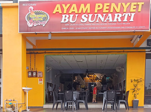 Ayam Penyet (Keprek) Bu Sunarti Ayam Penyet (Keprek) Bu Sunarti