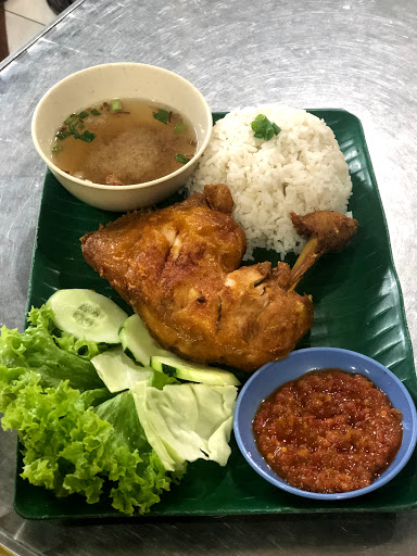 Restoran Surya Anugerah Ayam Penyet Bakso Special