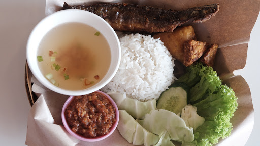 membawang cafe membawang cafe