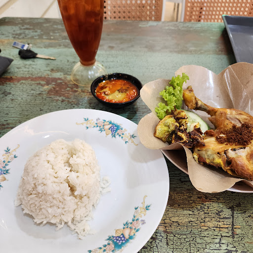 Radden’s Ayam Gepuk