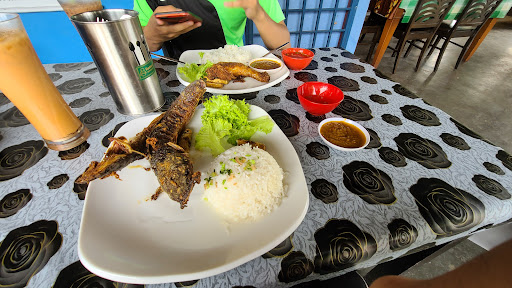 Nasi Ayam Penyet Malindo