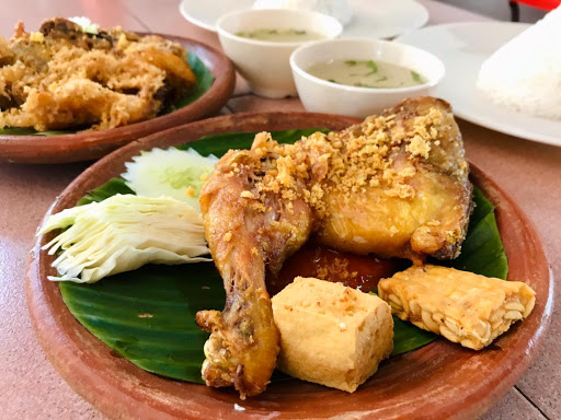 Ayam Penyet 202 raub