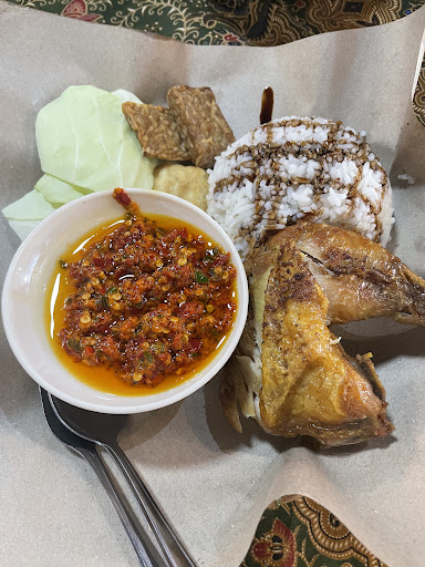 Ayam Gepuk Jogja by Basaroy Ayam Gepuk Jogja by Basaroy