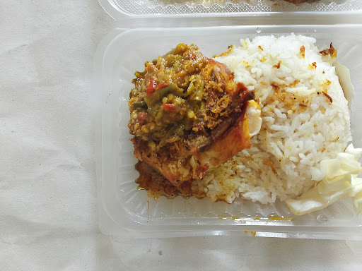 Nasi Ayam Penyet Ambiya
