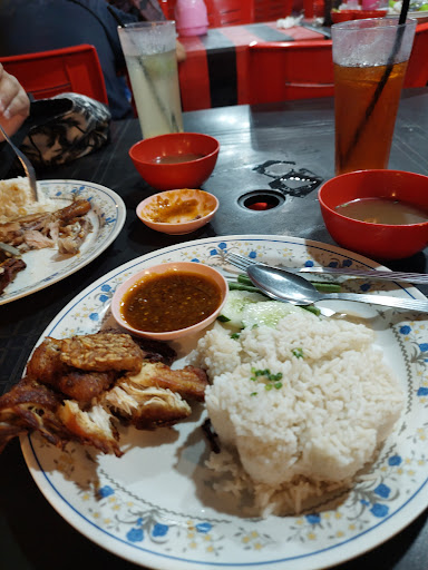 Ayam Penyet Lanovia