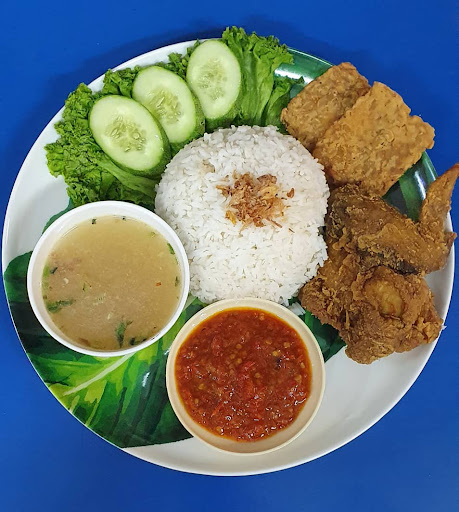 Algis Nasi Ayam Penyet