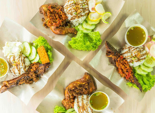Kafe Jom Lepak Ayam Gepuk Madura