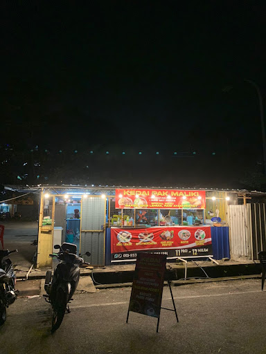 KEDAI PAK MALIKI