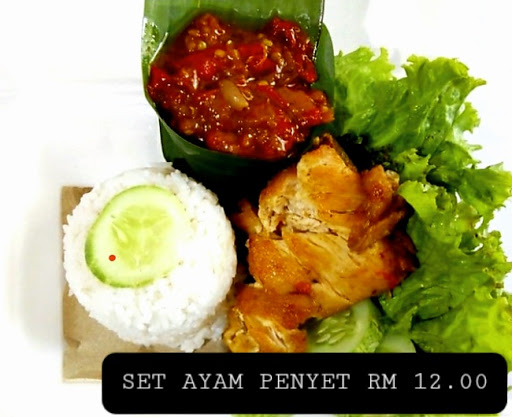 Ayam penyet djakarta