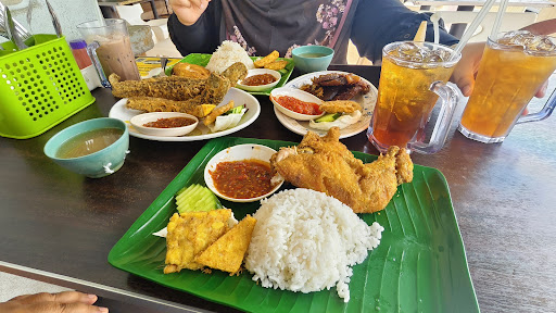 Restoran Ayam Penyet Restu Barokah