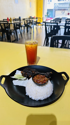 Ayam Penyet Mummy Nibong Tebal