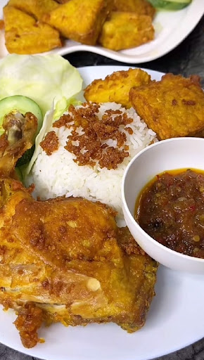 Ayam Penyet Foodcourt Mydin BM