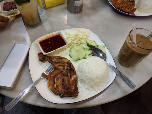 Ayam Penyet Nenek