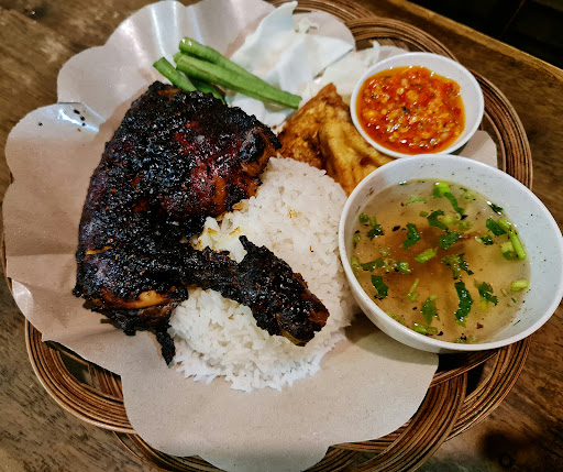 Ayam Penyet Braga BTHO