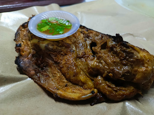 Rangka Ayam Grill & Char Kuey Teow (Seberang Masjid An-Nur Kampar)