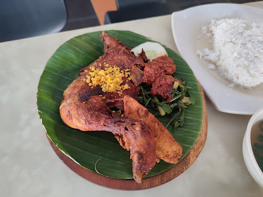 Ayam Penyet Jawa Timur