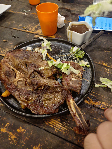 Bossku House