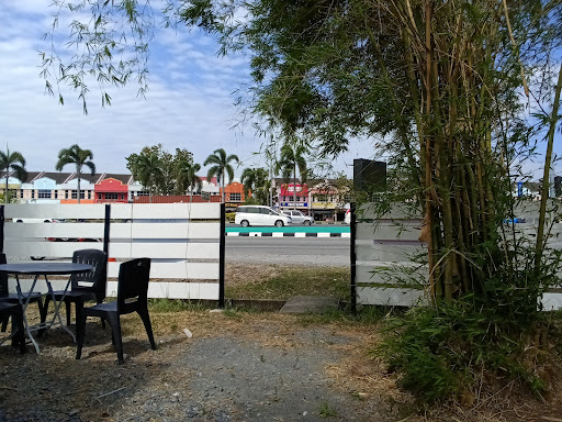 Senyum Cafe