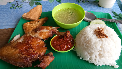 Waroeng Ndeso(Ayam penyet Bakso)