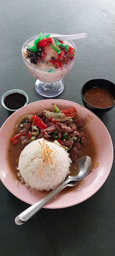 Restaurant Kak Ita Cafe Seafood, Ranau, Sabah.