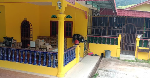 Ayam Goreng RM1 Mak Ani Lumut