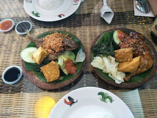 Restoran Ayam Penyet Ria Restoran Ayam Penyet Ria