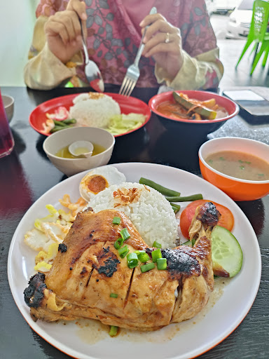 Restoran Ayam Puteri Solo Sarikei Restoran Ayam Puteri Solo Sarikei