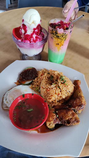 Kafe & Restoran Mia