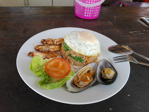 Yellow Beach Cafe