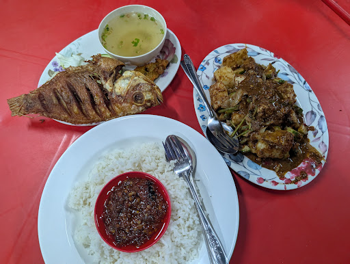 Fauzi Ayam Penyet