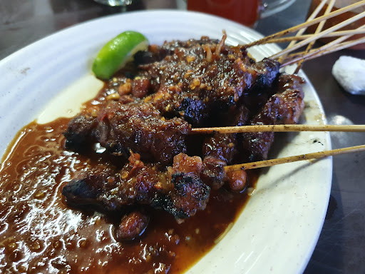 Anisah Warung Ayam Penyet