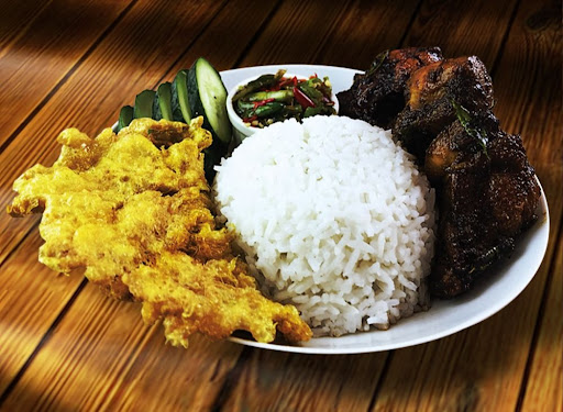 ayam penyet ibu rohaya ayam penyet ibu rohaya