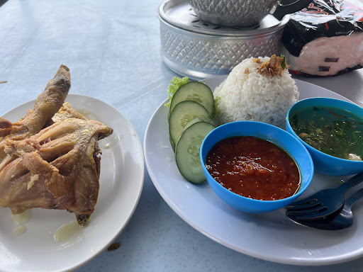 Ayam Penyet Cinder Lala Ayam Penyet Cinder Lala