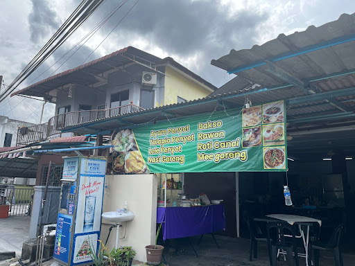 Kedai Ayam Penyet Zura Kedai Ayam Penyet Zura