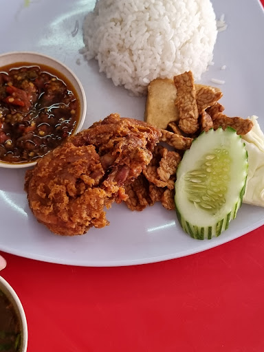 Mak Manis Kitchen • Semenyih