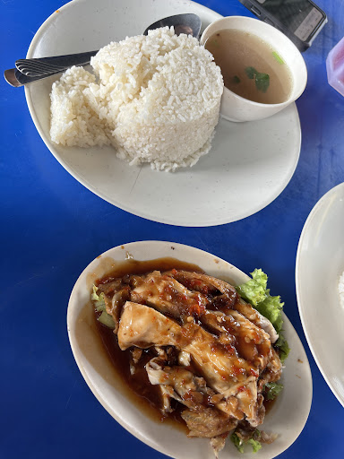 Saudagar Nasi Ayam dan Sup Legend
