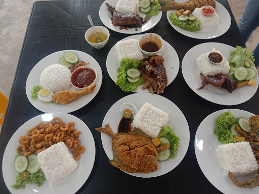 Mr Ayam Penyet (Pengkalan Nyireh)