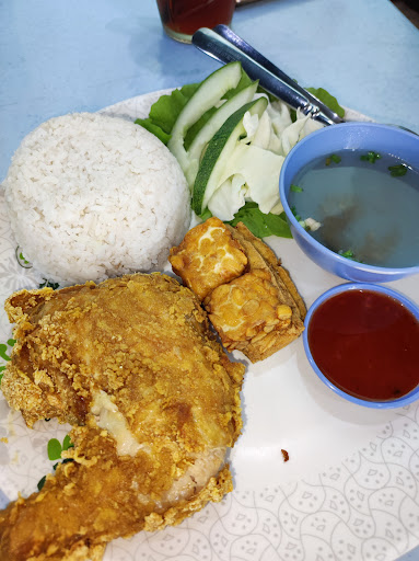 Ayam Penyet Kak Ani