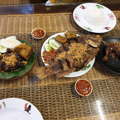 Ayam Penyet Ria