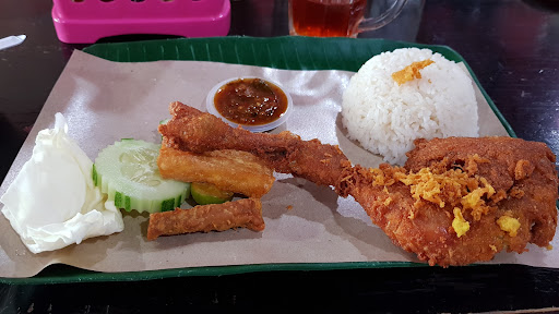 Nasi Ayam Penyet Z&Z Nasi Ayam Penyet Z&Z