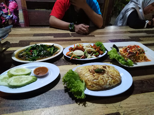 Warung Tomyam Kelapa Muda