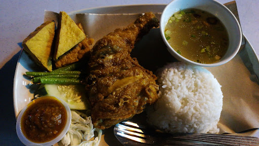 JR Ayam Penyet ( Restoran Satu Tujuh Lapan )
